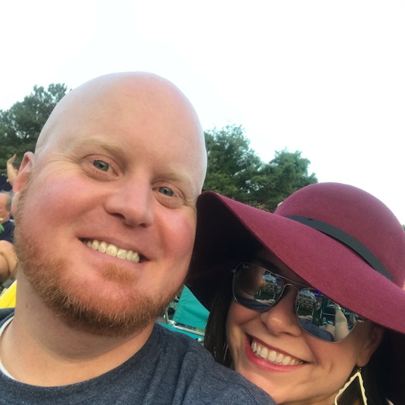 Meet your Posher, Heather - Picture 3 of 3